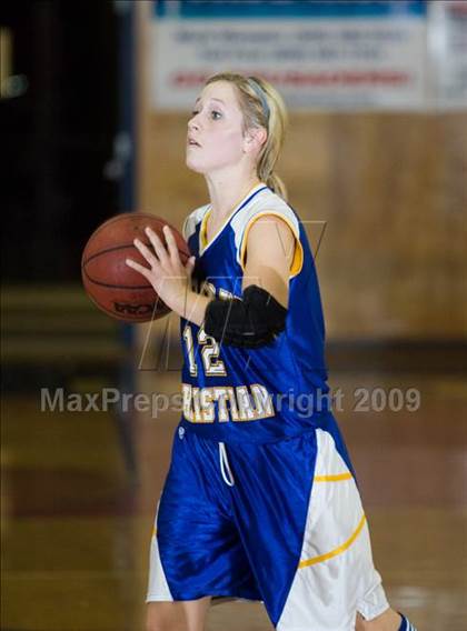 Thumbnail 2 in Ripon Christian @ Modesto Christian photogallery.
