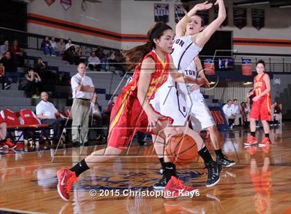 Thumbnail 3 in Murphysboro vs. Benton (Carterville Mid-Winter Tournament) photogallery.
