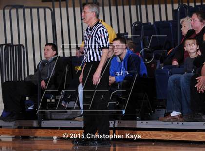 Thumbnail 2 in Murphysboro vs. Benton (Carterville Mid-Winter Tournament) photogallery.