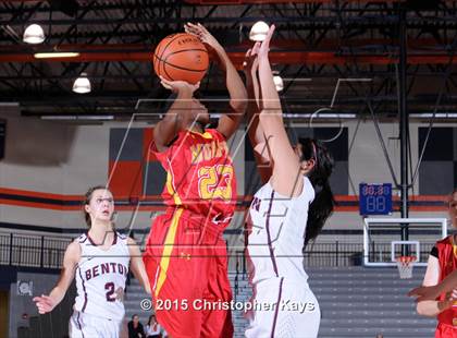 Thumbnail 2 in Murphysboro vs. Benton (Carterville Mid-Winter Tournament) photogallery.
