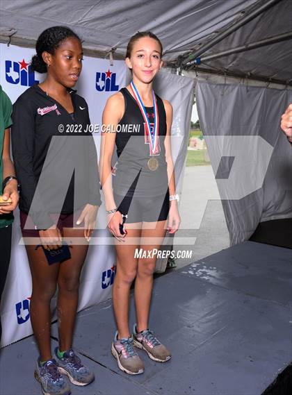 Thumbnail 2 in UIL Cross Country 6A Finals (5K) photogallery.