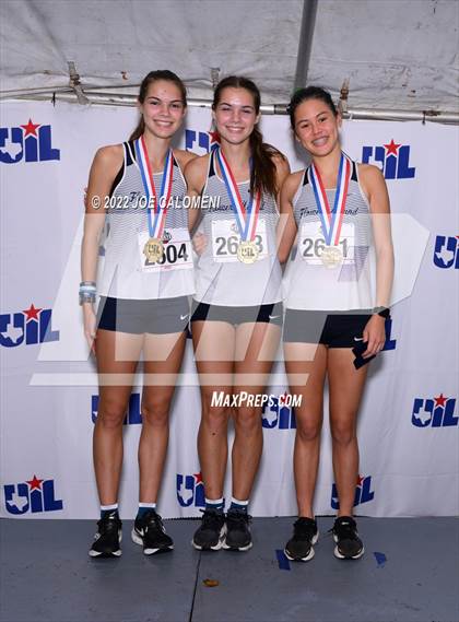 Thumbnail 3 in UIL Cross Country 6A Finals (5K) photogallery.