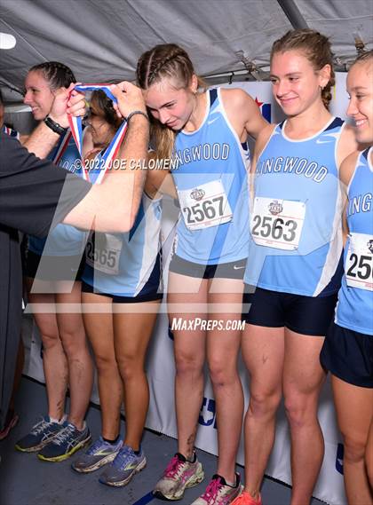 Thumbnail 3 in UIL Cross Country 6A Finals (5K) photogallery.