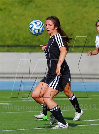 Thumbnail 1 in Cathedral Catholic v. La Jolla (CIF SDS D3 Final) photogallery.