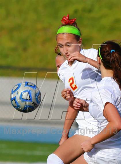 Thumbnail 1 in Cathedral Catholic v. La Jolla (CIF SDS D3 Final) photogallery.