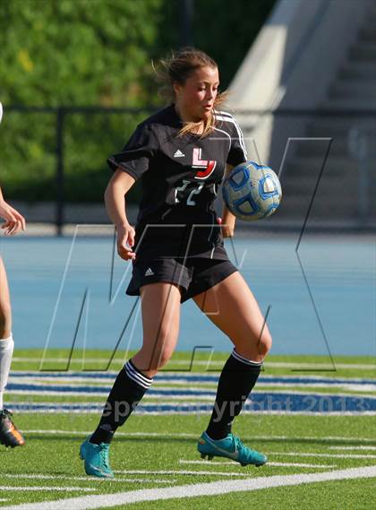 Thumbnail 2 in Cathedral Catholic v. La Jolla (CIF SDS D3 Final) photogallery.