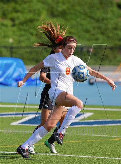 Thumbnail 3 in Cathedral Catholic v. La Jolla (CIF SDS D3 Final) photogallery.