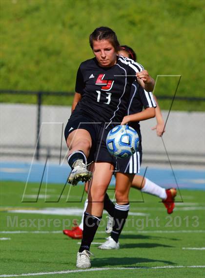 Thumbnail 3 in Cathedral Catholic v. La Jolla (CIF SDS D3 Final) photogallery.