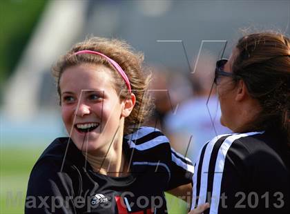 Thumbnail 1 in Cathedral Catholic v. La Jolla (CIF SDS D3 Final) photogallery.