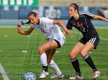 Thumbnail 1 in Cathedral Catholic v. La Jolla (CIF SDS D3 Final) photogallery.