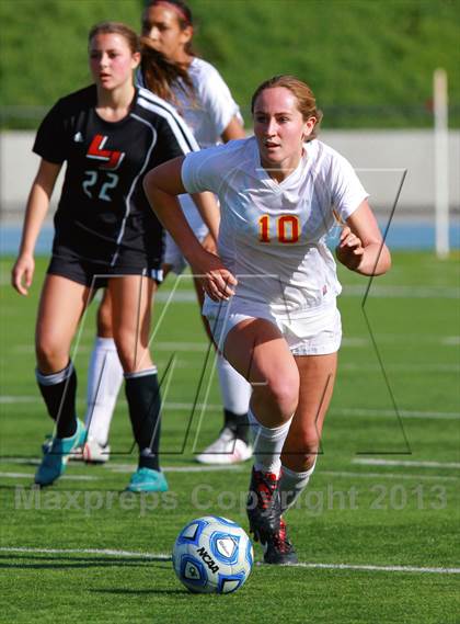Thumbnail 1 in Cathedral Catholic v. La Jolla (CIF SDS D3 Final) photogallery.