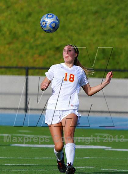 Thumbnail 3 in Cathedral Catholic v. La Jolla (CIF SDS D3 Final) photogallery.
