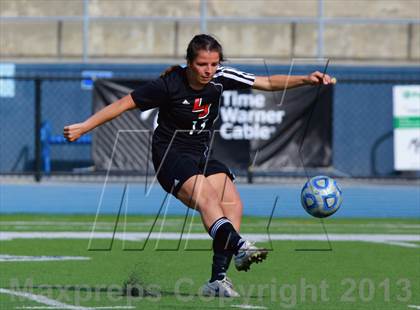 Thumbnail 2 in Cathedral Catholic v. La Jolla (CIF SDS D3 Final) photogallery.