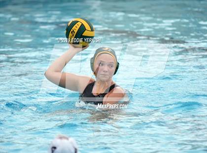 Thumbnail 3 in El Camino vs. Brea Olinda photogallery.