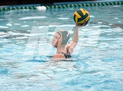 Thumbnail 1 in El Camino vs. Brea Olinda photogallery.