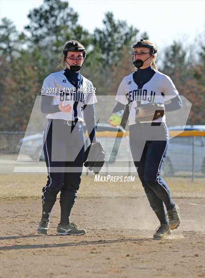 Thumbnail 3 in Denfeld @ Bemidji photogallery.