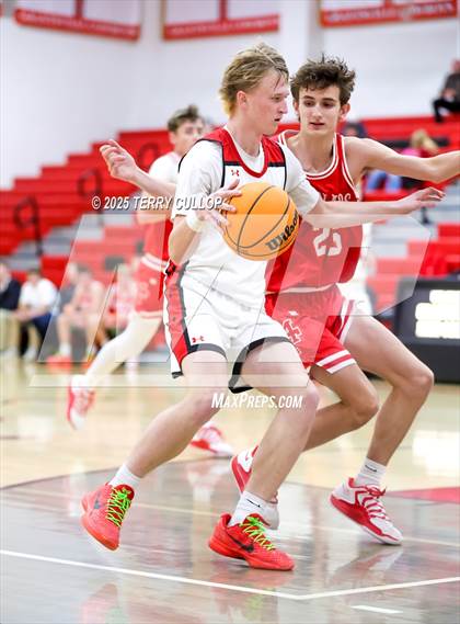 Thumbnail 1 in FR: Manti @ Grantsville (Sophomore) photogallery.