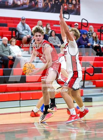 Thumbnail 3 in FR: Manti @ Grantsville (Sophomore) photogallery.