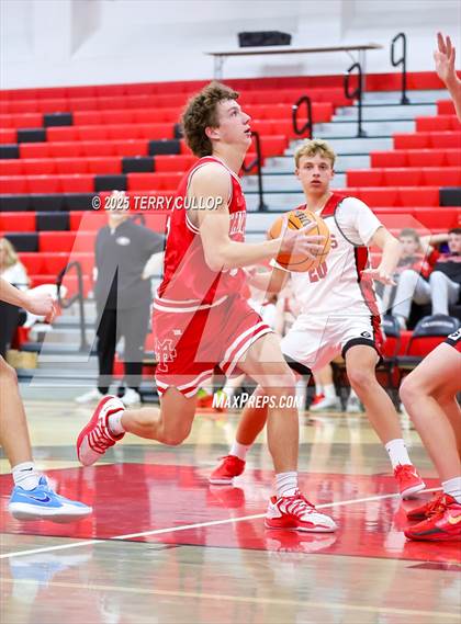 Thumbnail 2 in FR: Manti @ Grantsville (Sophomore) photogallery.