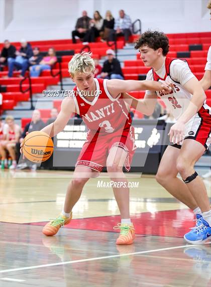 Thumbnail 1 in FR: Manti @ Grantsville (Sophomore) photogallery.