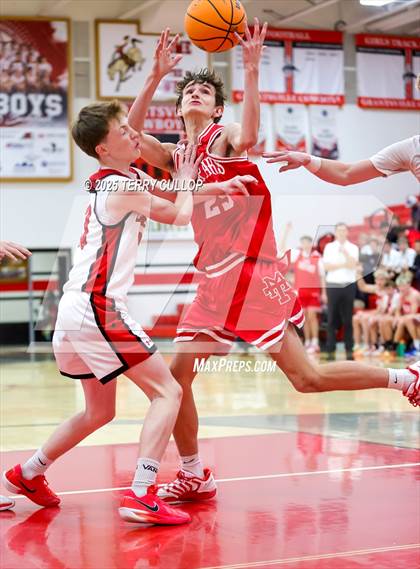 Thumbnail 1 in FR: Manti @ Grantsville (Sophomore) photogallery.