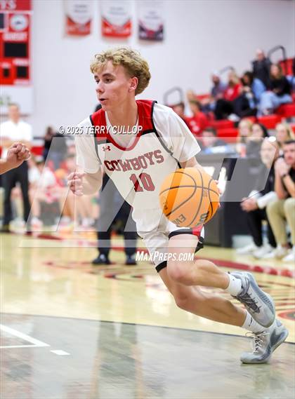 Thumbnail 2 in FR: Manti @ Grantsville (Sophomore) photogallery.