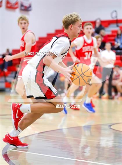 Thumbnail 3 in FR: Manti @ Grantsville (Sophomore) photogallery.