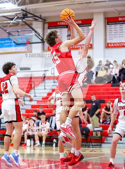 Thumbnail 1 in FR: Manti @ Grantsville (Sophomore) photogallery.