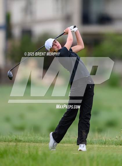 Thumbnail 2 in CHSAA 5A Finals - Day 1 photogallery.