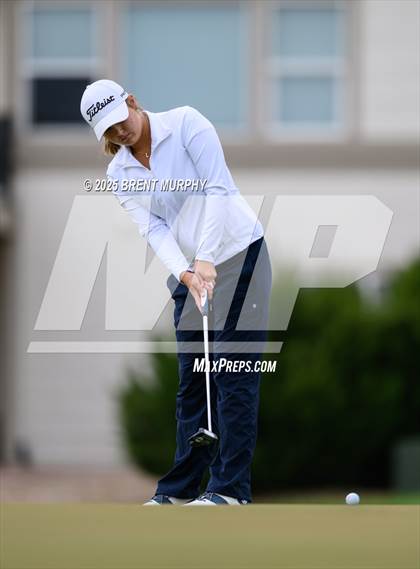 Thumbnail 1 in CHSAA 5A Finals - Day 1 photogallery.