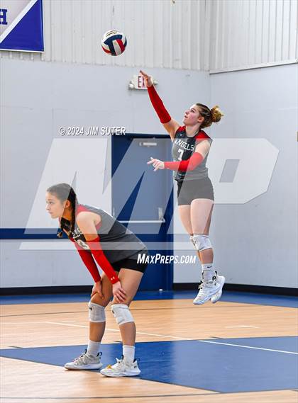 Thumbnail 2 in Incarnate Word Academy vs Brazos Christian (TAPPS Volleyball 4A Bi-District) photogallery.
