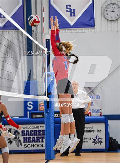 Thumbnail 2 in Incarnate Word Academy vs Brazos Christian (TAPPS Volleyball 4A Bi-District) photogallery.