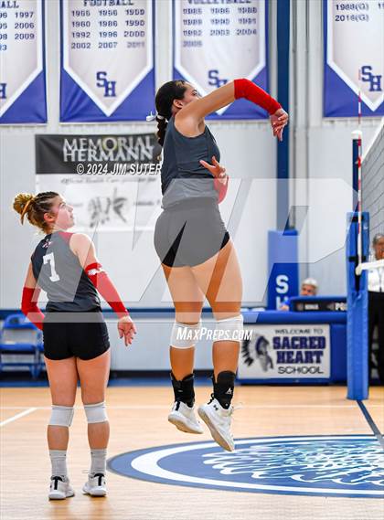 Thumbnail 1 in Incarnate Word Academy vs Brazos Christian (TAPPS Volleyball 4A Bi-District) photogallery.