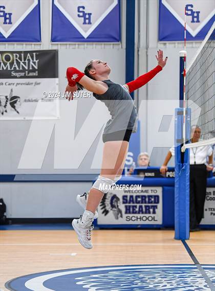 Thumbnail 2 in Incarnate Word Academy vs Brazos Christian (TAPPS Volleyball 4A Bi-District) photogallery.