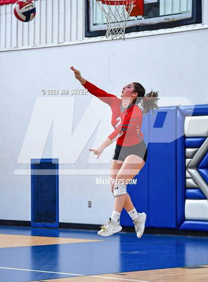 Thumbnail 3 in Incarnate Word Academy vs Brazos Christian (TAPPS Volleyball 4A Bi-District) photogallery.