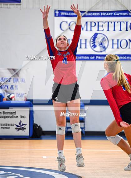 Thumbnail 3 in Incarnate Word Academy vs Brazos Christian (TAPPS Volleyball 4A Bi-District) photogallery.