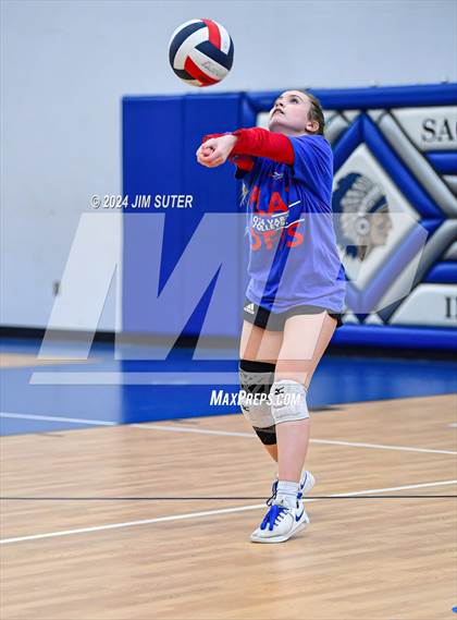 Thumbnail 2 in Incarnate Word Academy vs Brazos Christian (TAPPS Volleyball 4A Bi-District) photogallery.