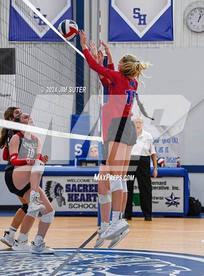 Thumbnail 1 in Incarnate Word Academy vs Brazos Christian (TAPPS Volleyball 4A Bi-District) photogallery.