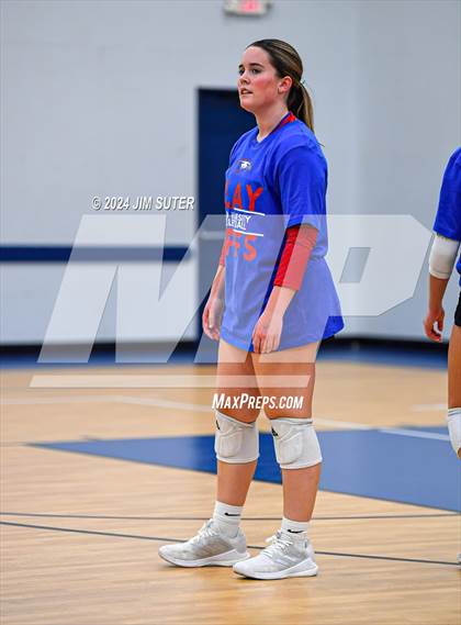 Thumbnail 3 in Incarnate Word Academy vs Brazos Christian (TAPPS Volleyball 4A Bi-District) photogallery.