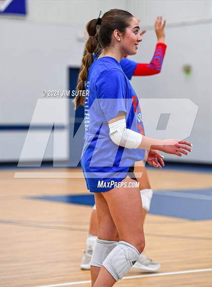 Thumbnail 2 in Incarnate Word Academy vs Brazos Christian (TAPPS Volleyball 4A Bi-District) photogallery.