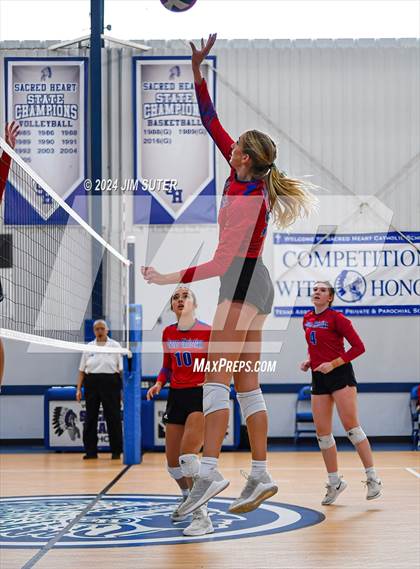 Thumbnail 1 in Incarnate Word Academy vs Brazos Christian (TAPPS Volleyball 4A Bi-District) photogallery.
