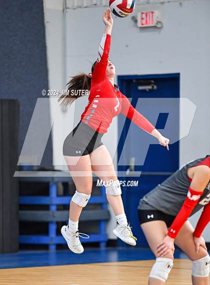 Thumbnail 1 in Incarnate Word Academy vs Brazos Christian (TAPPS Volleyball 4A Bi-District) photogallery.