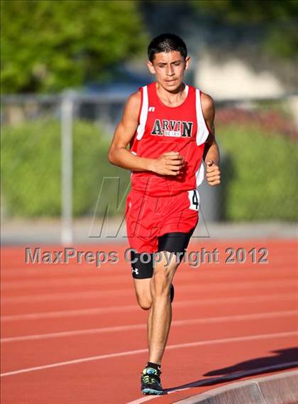 Thumbnail 3 in Titan Top 9 Invitational (Boys 3200m Run) photogallery.