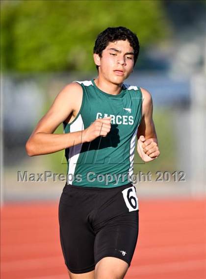 Thumbnail 1 in Titan Top 9 Invitational (Boys 3200m Run) photogallery.