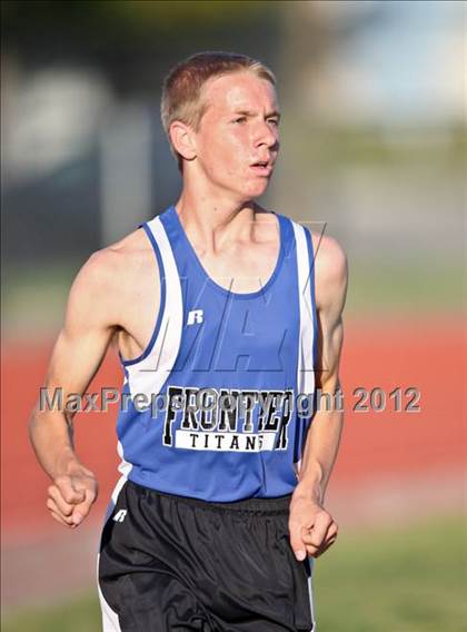 Thumbnail 3 in Titan Top 9 Invitational (Boys 3200m Run) photogallery.