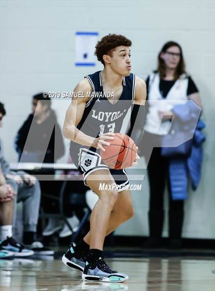 Thumbnail 3 in Loyola vs. Central Catholic (Marianist Classic) photogallery.