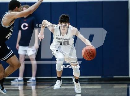 Thumbnail 1 in Loyola vs. Central Catholic (Marianist Classic) photogallery.