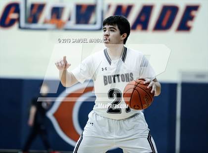 Thumbnail 2 in Loyola vs. Central Catholic (Marianist Classic) photogallery.