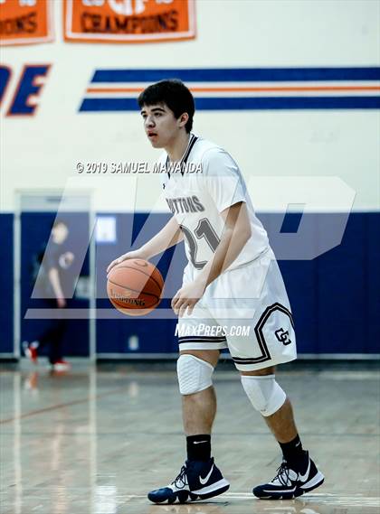 Thumbnail 3 in Loyola vs. Central Catholic (Marianist Classic) photogallery.