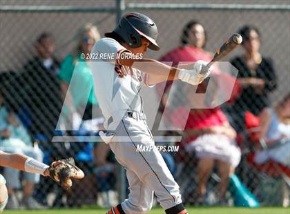 Thumbnail 3 in South Pasadena vs Monrovia photogallery.